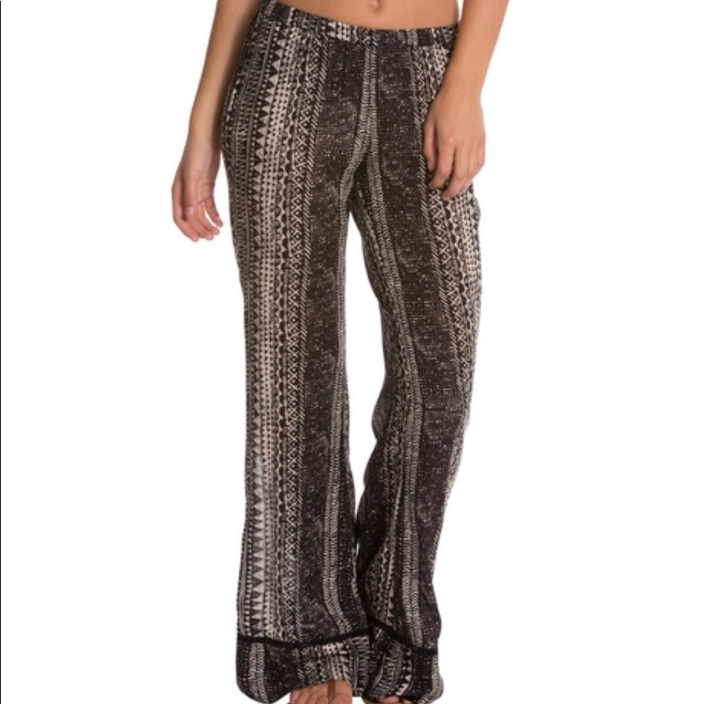 NWT Volcom Beach Pants